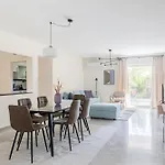 Naturally Bright 3br Flat In Marousi By Upstreet Athens