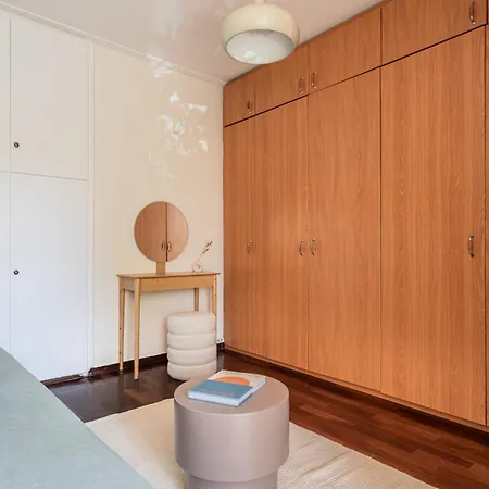 Naturally Bright 3br Flat In Marousi By Upstreet Lägenhet