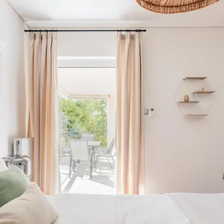 Naturally Bright 3br Flat In Marousi By Upstreet Aten