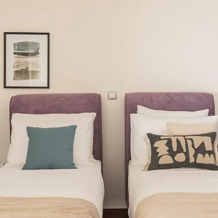 Naturally Bright 3br Flat In Marousi By Upstreet Lägenhet *