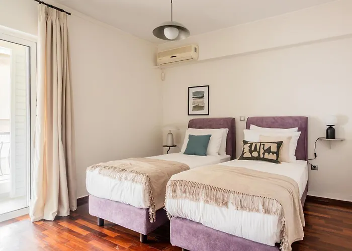 Naturally Bright 3br Flat In Marousi By Upstreet 雅典